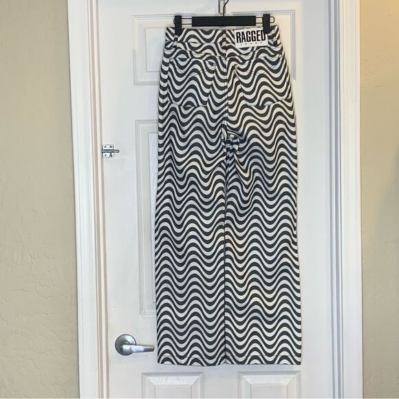 The Ragged Priest Wide Leg Dad Fit Black White Wave Print Jeans Size 24 - Picture 3 of 10